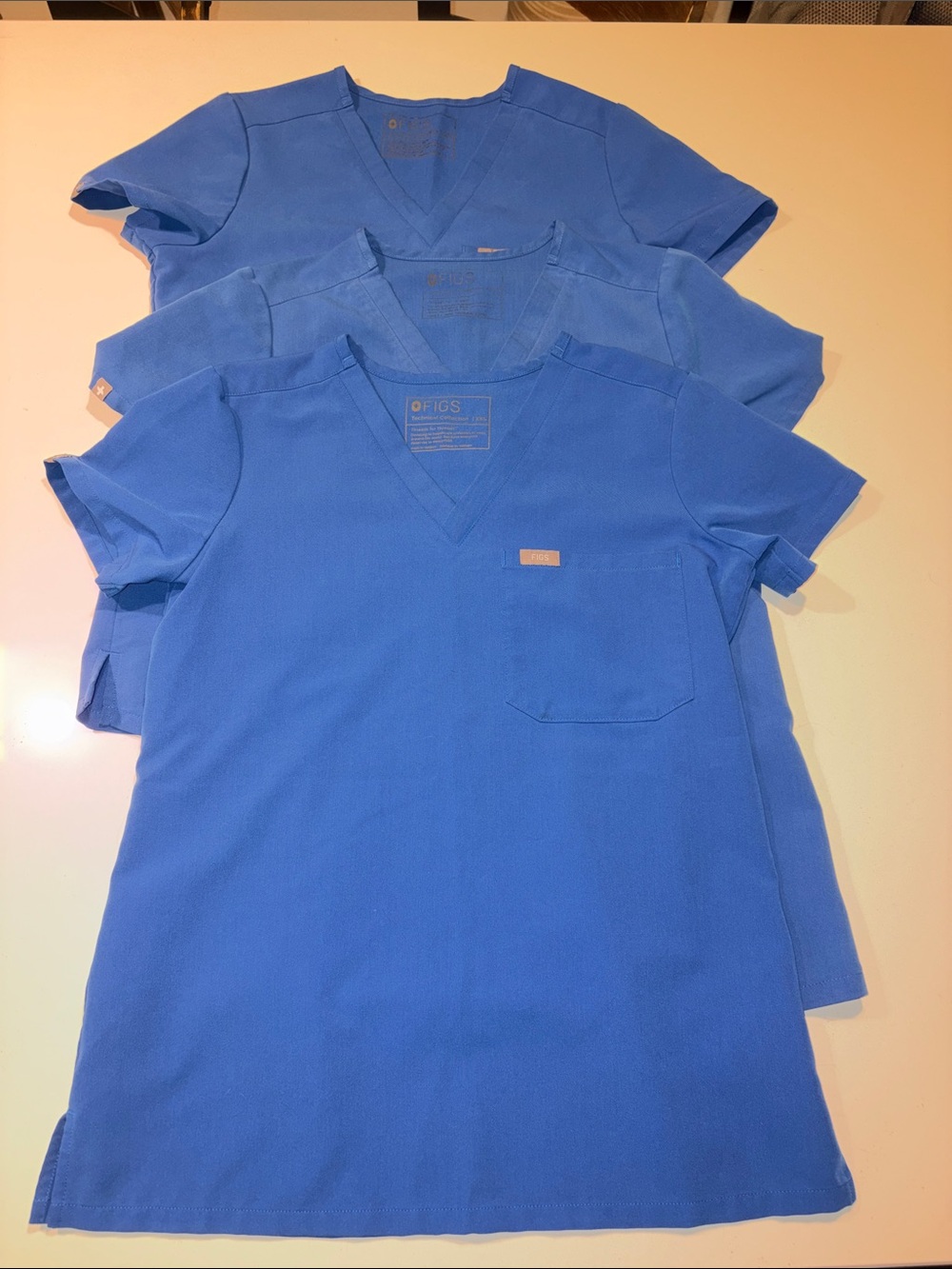 FIGS Catarina One-Pocket Scrub Top Blue Short Sleeve